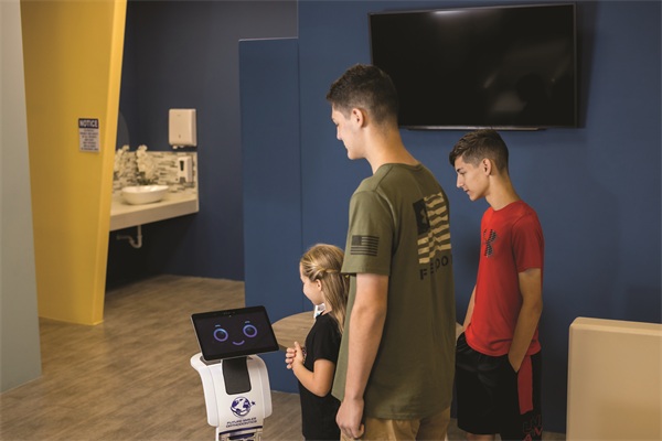 Future Smiles, Future Tech