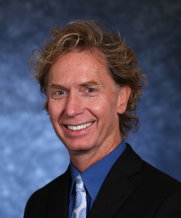 Dr. David Clark, Learning to Trust Bulk Filling for Class II Restorations 
