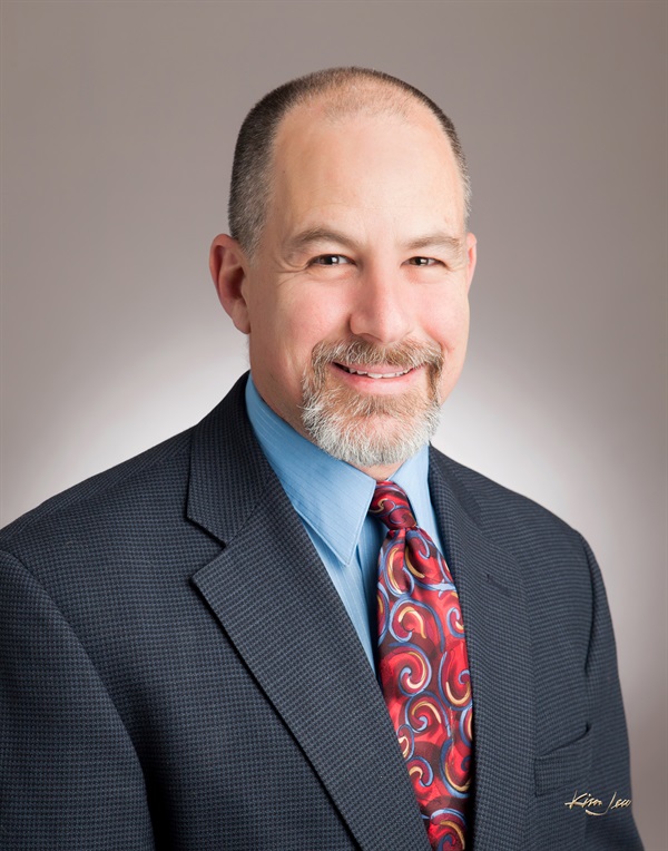 Dr. Charles Schlesinger Dental Implants From Planning to Restoration: Potential Issues in Treatment Planning.